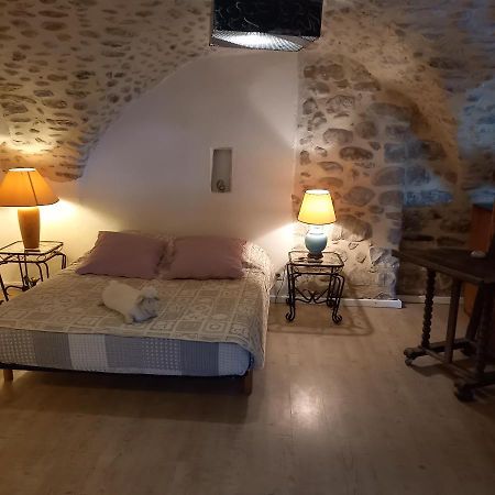 Chambres D'Hote Les Jardins De Prasserat Vallon-Pont-dʼArc Zewnętrze zdjęcie